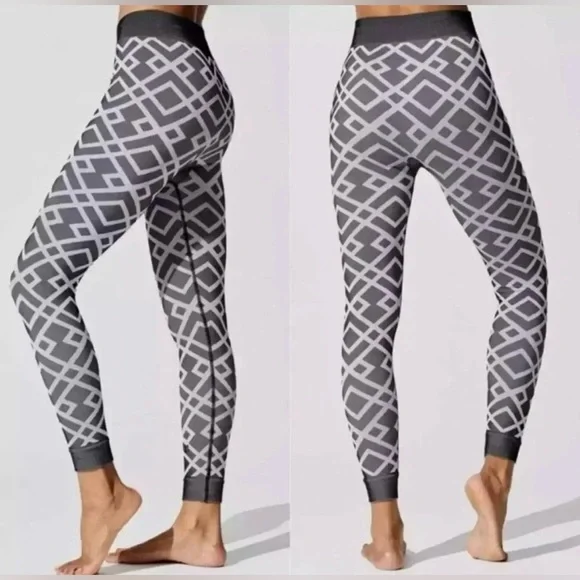 NWT Sweaty Betty Ski Base Layer Leggings (XL) - Picture 1 of 9